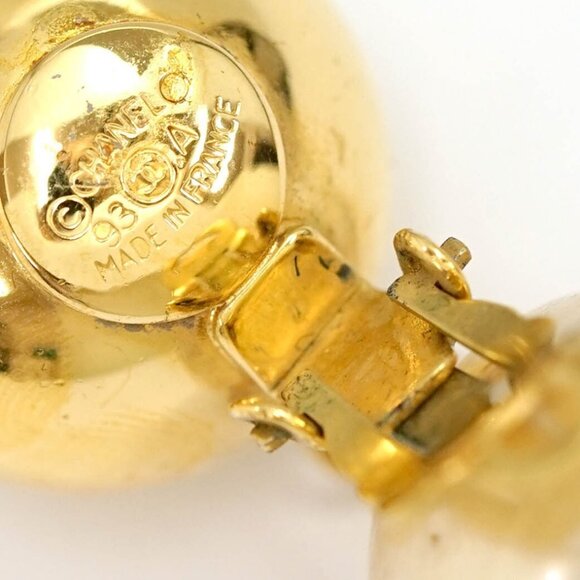 CHANEL CC Logos Ball Pearl Dangle Clip-On Earrings Gold Tone 93A Auth w/Box - Picture 4 of 6